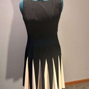 Tommy Hilfiger Black and Cream Pleated Midi Dress